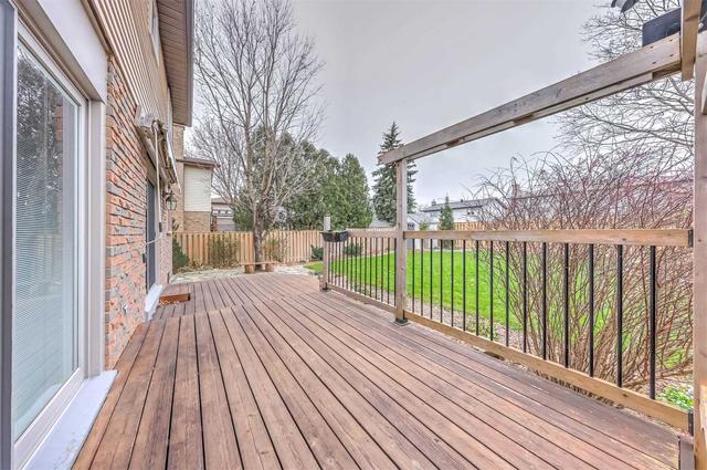 470 Gowland Cres, House detached with 4 bedrooms, 4 bathrooms and 6 parking in Milton ON | Image 26