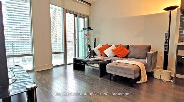 734 - 39 Queens Quay E, Condo with 1 bedrooms, 1 bathrooms and 1 parking in Toronto ON | Image 22