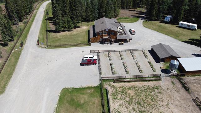 264130 Range Road 71, House detached with 5 bedrooms, 4 bathrooms and 30 parking in Bighorn No. 8 AB | Image 1