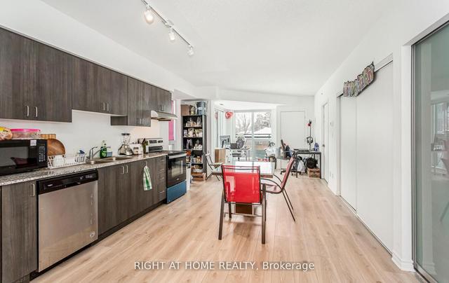 209 - 1 Falaise Rd, Condo with 2 bedrooms, 2 bathrooms and 1 parking in Toronto ON | Image 13