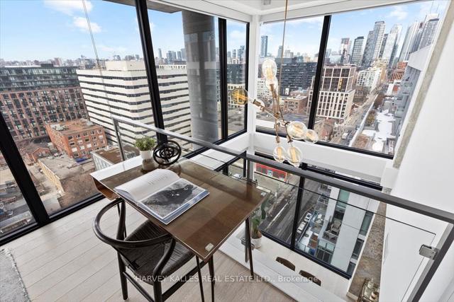 1511 - 111 Bathurst St, Condo with 2 bedrooms, 2 bathrooms and 1 parking in Toronto ON | Image 14