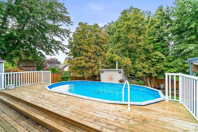 22 Greystone Cres, House detached with 3 bedrooms, 2 bathrooms and 6 parking in Halton Hills ON | Image 31