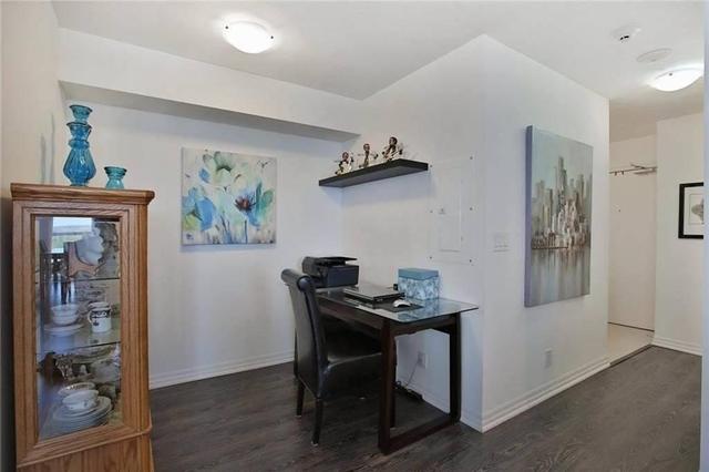 1002 - 1940 Ironstone Dr, Condo with 2 bedrooms, 2 bathrooms and 2 parking in Burlington ON | Image 10
