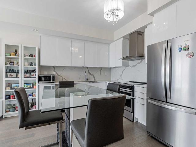 26 - 39 John Perkins Bull Dr, Townhouse with 3 bedrooms, 3 bathrooms and 1 parking in Toronto ON | Image 4