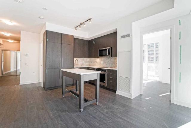 521 - 38 Iannuzzi St, Condo with 2 bedrooms, 2 bathrooms and 1 parking in Toronto ON | Image 3