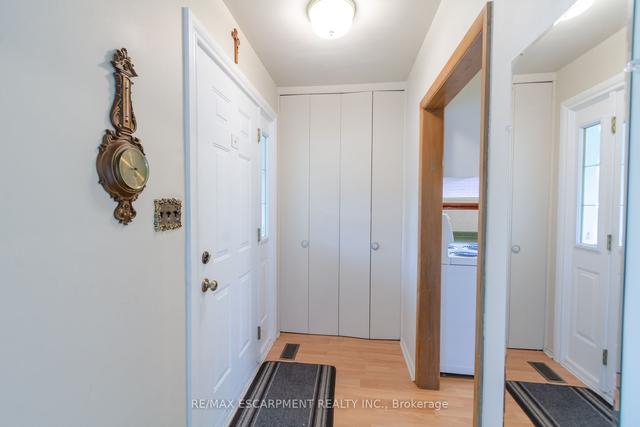 136 West 31st St, House detached with 3 bedrooms, 2 bathrooms and 3 parking in Hamilton ON | Image 32