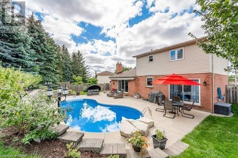 45 Dunhill Cres, Guelph, ON, N1H7Z8 | Card Image