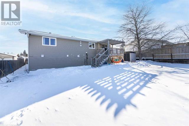 5214 49a Street, House detached with 5 bedrooms, 2 bathrooms and 4 parking in Kitscoty AB | Image 34