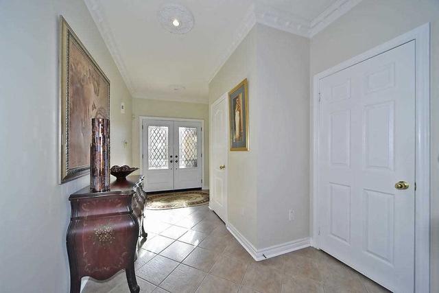 198 Golden Gate Circ, House detached with 4 bedrooms, 4 bathrooms and 4 parking in Vaughan ON | Image 14