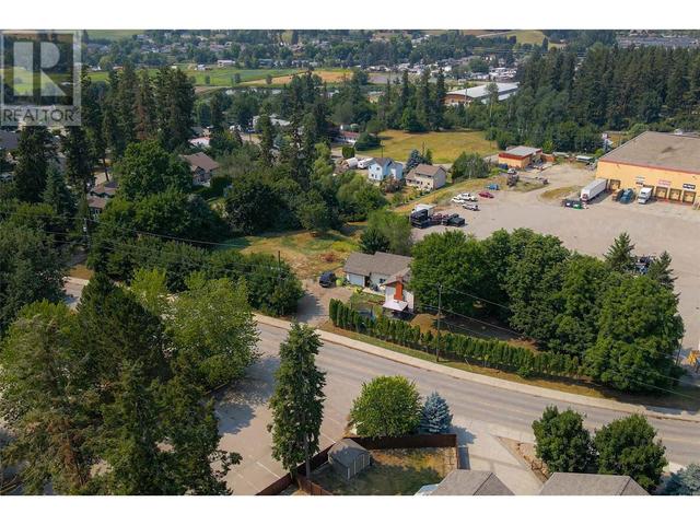 3035 Pleasant Valley Road, House detached with 3 bedrooms, 1 bathrooms and null parking in Armstrong BC | Image 15