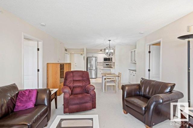 207 - 9741 110 St Nw, Condo with 2 bedrooms, 2 bathrooms and 2 parking in Edmonton AB | Image 10