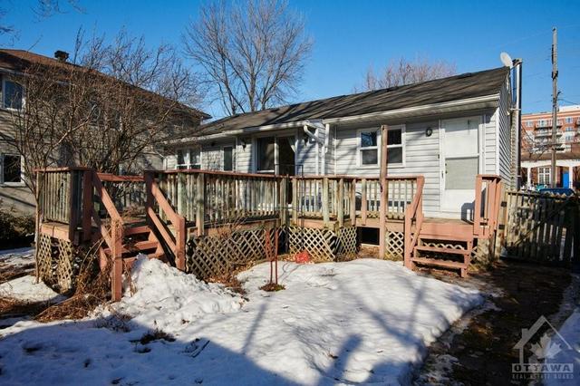 200 Woodroffe Avenue, House detached with 3 bedrooms, 2 bathrooms and 4 parking in Ottawa ON | Image 28