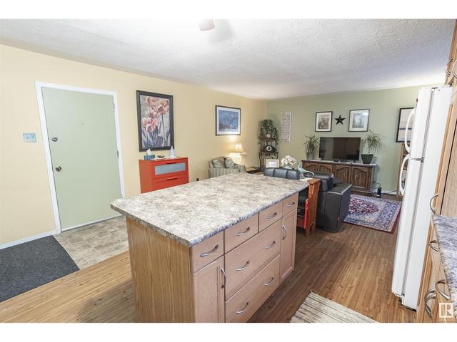 8 - 6920 101 Av Nw, Condo with 1 bedrooms, 1 bathrooms and 1 parking in Edmonton AB | Image 8