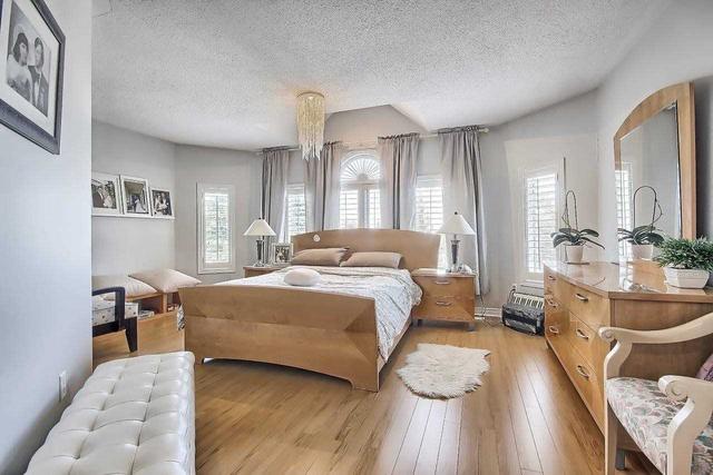 196 Northgate Dr, House detached with 3 bedrooms, 3 bathrooms and 6 parking in Bradford West Gwillimbury ON | Image 11