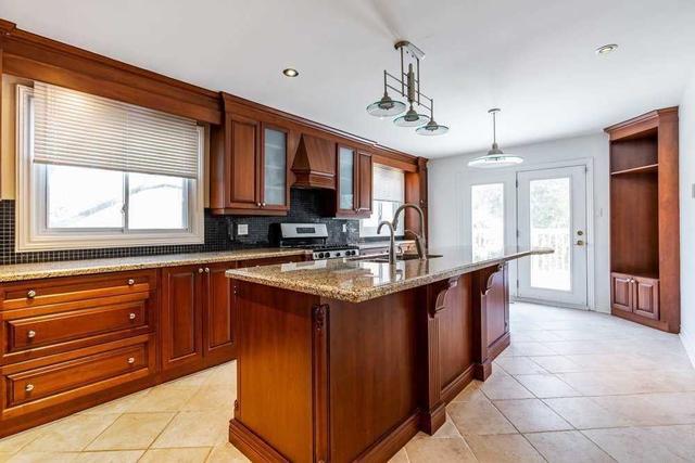 1447 Cooper Crt, House detached with 4 bedrooms, 4 bathrooms and 6 parking in Oakville ON | Image 25