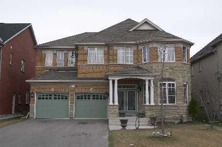 3301 Topeka Dr, House detached with 4 bedrooms, 4 bathrooms and 4 parking in Mississauga ON | Image 1