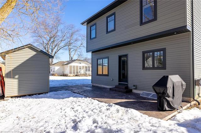 231 Rosewood Avenue, House detached with 4 bedrooms, 1 bathrooms and null parking in Fort Erie ON | Image 31
