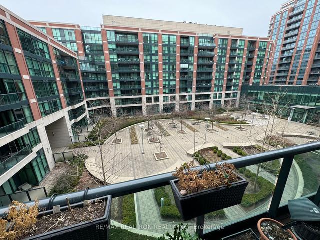 448 - 525 Wilson Ave, Condo with 1 bedrooms, 1 bathrooms and 1 parking in Toronto ON | Image 11
