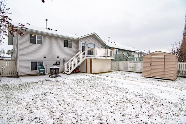 32 Dempsey Street, House detached with 5 bedrooms, 3 bathrooms and 2 parking in Red Deer AB | Image 7