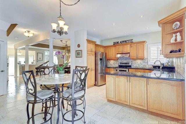 1247 Waubanoka Way, House detached with 4 bedrooms, 5 bathrooms and 2 parking in Oakville ON | Image 4