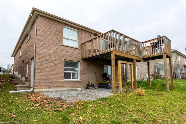 496 Settlers Ridge Ridge, House detached with 5 bedrooms, 2 bathrooms and 1 parking in Peterborough ON | Image 34