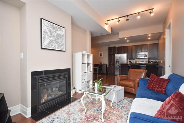 305 - 950 Marguerite Avenue, Condo with 2 bedrooms, 2 bathrooms and 1 parking in Ottawa ON | Image 10