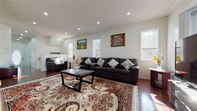 12 - 5223 Fairford Cres, Townhouse with 3 bedrooms, 4 bathrooms and 2 parking in Mississauga ON | Image 2