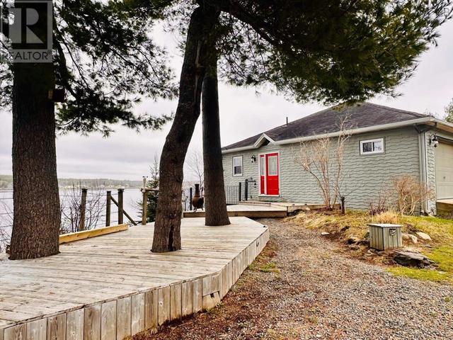2351 Highway 331, House detached with 3 bedrooms, 2 bathrooms and null parking in Lunenburg MD NS | Image 34