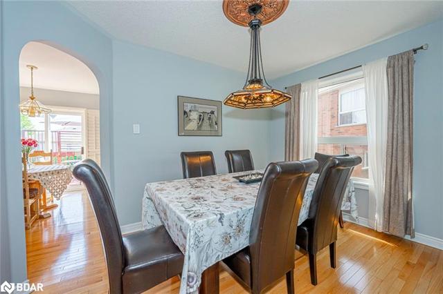 53 Silver Maple Crescent, House detached with 4 bedrooms, 2 bathrooms and null parking in Barrie ON | Image 11
