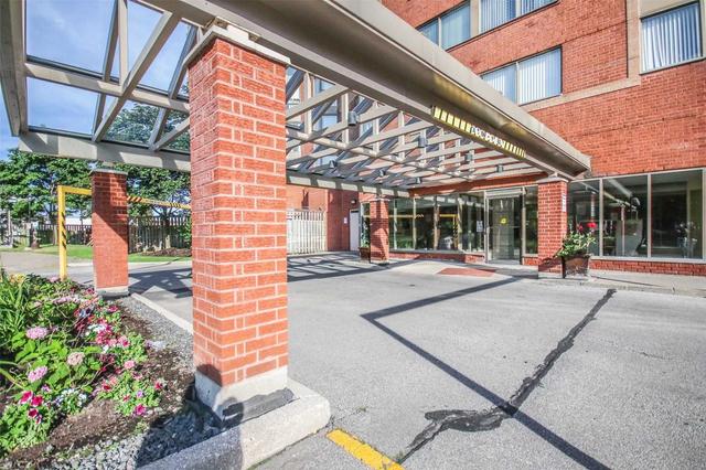 lp11 - 2466 Eglinton Ave E, Condo with 2 bedrooms, 2 bathrooms and 1 parking in Toronto ON | Image 18
