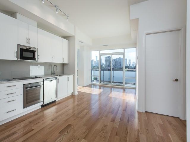 806 - 460 Adelaide St E, Condo with 1 bedrooms, 1 bathrooms and null parking in Toronto ON | Image 3