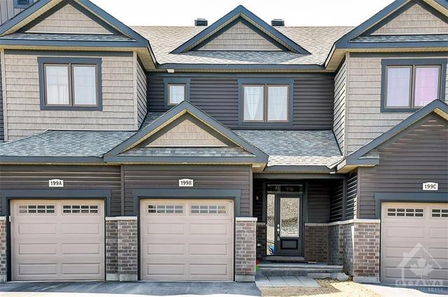 b - 199 Shinny Avenue, Townhouse with 3 bedrooms, 3 bathrooms and 2 parking in Ottawa ON | Image 1