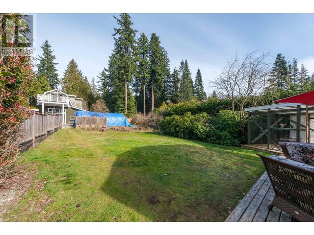 8098 Redrooffs Road, House detached with 2 bedrooms, 2 bathrooms and 6 parking in Sunshine Coast B BC | Image 29