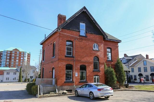 31 Broad Street, House detached with 6 bedrooms, 3 bathrooms and 13 parking in Brockville ON | Image 26