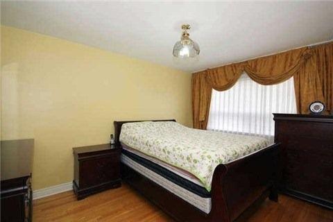 48 Lawnside Dr, House detached with 3 bedrooms, 2 bathrooms and 6 parking in Toronto ON | Image 11