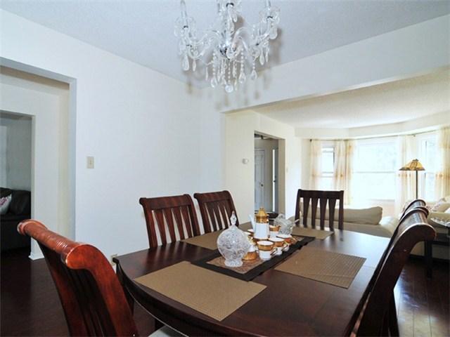 104 Fishery Rd, House detached with 4 bedrooms, 4 bathrooms and 2 parking in Toronto ON | Image 6