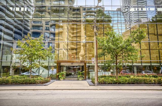 3603 - 33 Charles St E, Condo with 2 bedrooms, 2 bathrooms and 1 parking in Toronto ON | Image 12