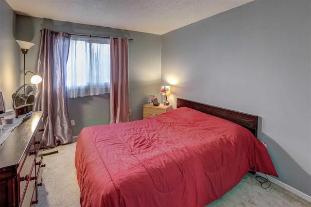 13 - 93 Hansen Rd N, Townhouse with 3 bedrooms, 2 bathrooms and 1 parking in Brampton ON | Image 12