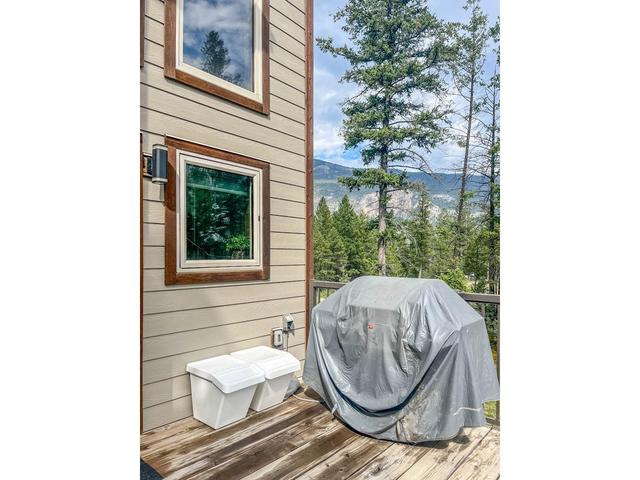 2 - 4926 Timber Ridge Road, House attached with 3 bedrooms, 2 bathrooms and null parking in East Kootenay F BC | Image 37