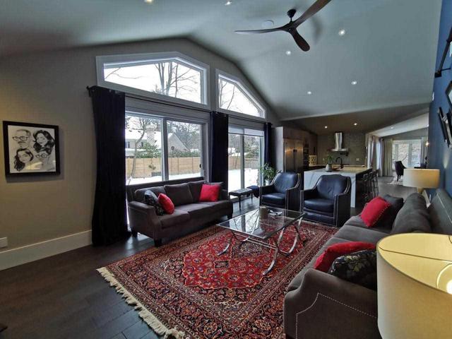 176 Maplewood Rd, House detached with 3 bedrooms, 3 bathrooms and 10 parking in Mississauga ON | Image 12