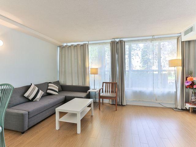 105 - 2365 Kennedy Rd, Condo with 2 bedrooms, 1 bathrooms and 1 parking in Toronto ON | Image 8