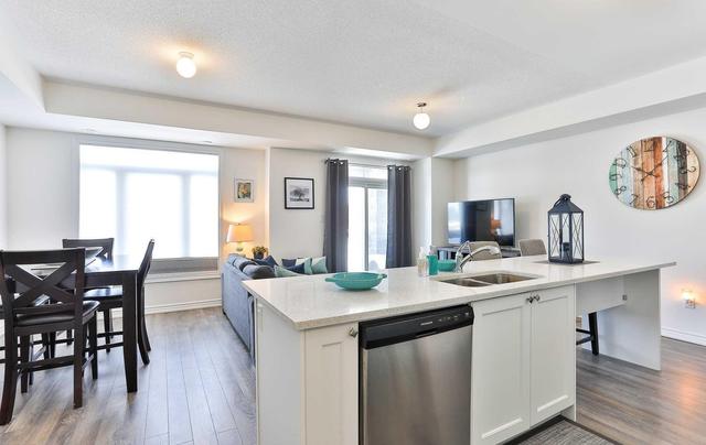 2607 Garrison Crossing Crct, Townhouse with 2 bedrooms, 2 bathrooms and 1 parking in Pickering ON | Image 7