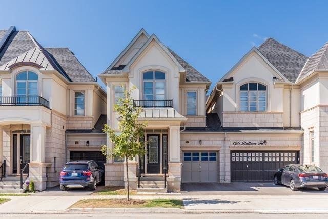 3224 Post Rd, House attached with 3 bedrooms, 3 bathrooms and 2 parking in Oakville ON | Card Image