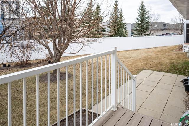 3768 Queens Gate, House detached with 2 bedrooms, 2 bathrooms and null parking in Regina SK | Image 36