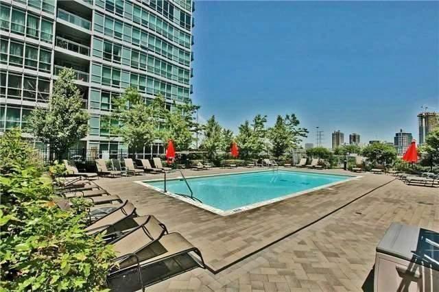 1004 - 185 Legion Rd N, Condo with 2 bedrooms, 1 bathrooms and 1 parking in Toronto ON | Image 9