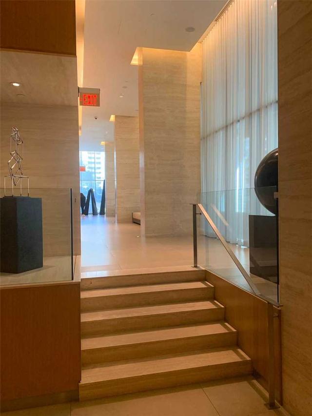 1105 - 25 Broadway Ave, Condo with 1 bedrooms, 1 bathrooms and 1 parking in Toronto ON | Image 12