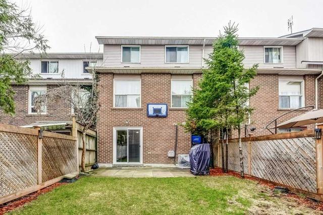 13 Rusthall Way, House attached with 3 bedrooms, 2 bathrooms and 3 parking in Brampton ON | Image 30