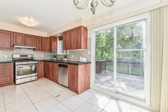 40 West 3rd St, House detached with 3 bedrooms, 1 bathrooms and 2 parking in Hamilton ON | Image 4