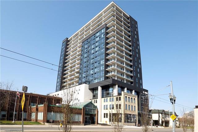 1214 - 181 King Street S, House attached with 2 bedrooms, 2 bathrooms and 1 parking in Waterloo ON | Image 2