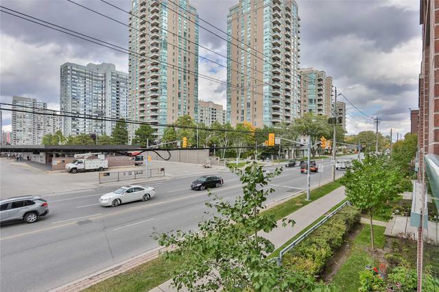206 - 22 Olive Ave, Condo with 1 bedrooms, 1 bathrooms and 2 parking in Toronto ON | Image 13